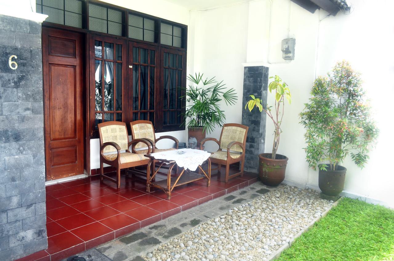 Omah Timoho Homestay ジョグジャカルタ エクステリア 写真